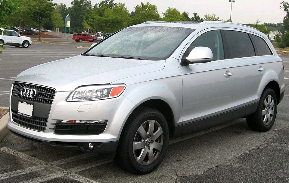 Audi Q7 (4L)
