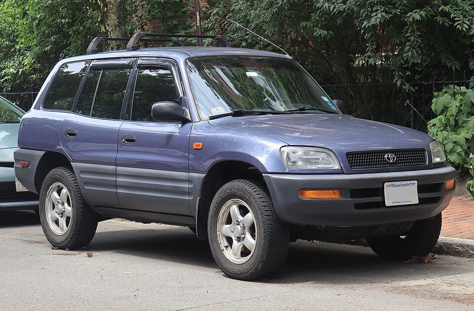 Toyota RAV4 (XA10)
