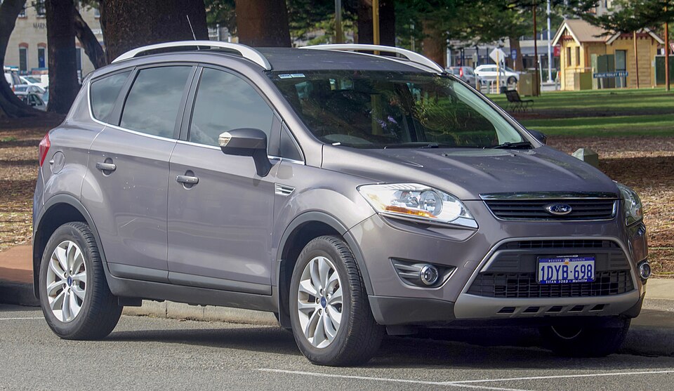 Ford Kuga (I · C394)