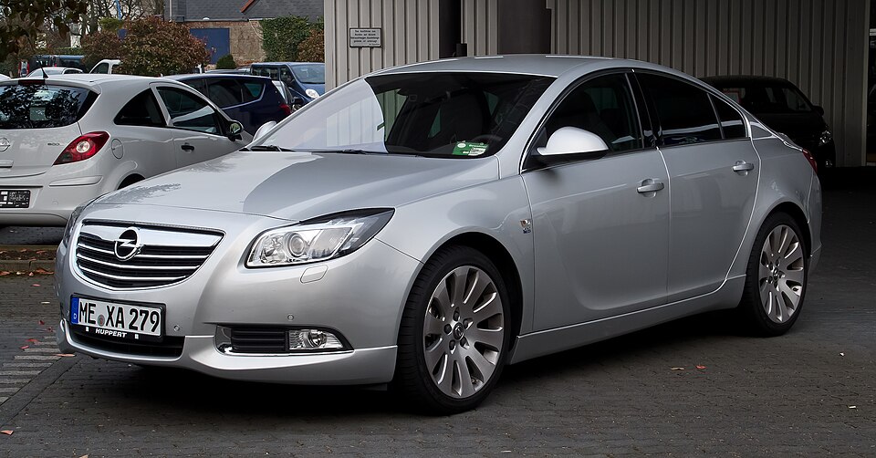 Opel Insignia (A)