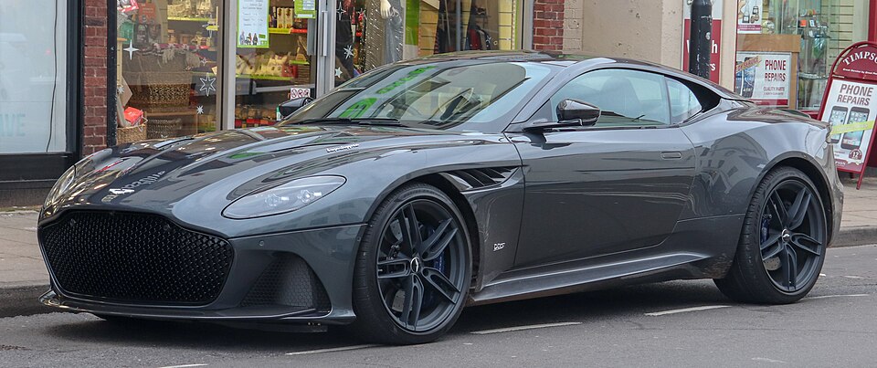 Aston Martin DBS (Superleggera)