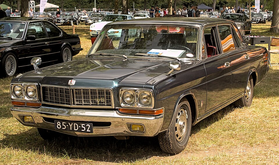 Nissan President (H250)
