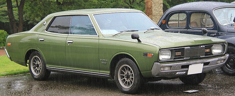 Nissan Gloria (230)
