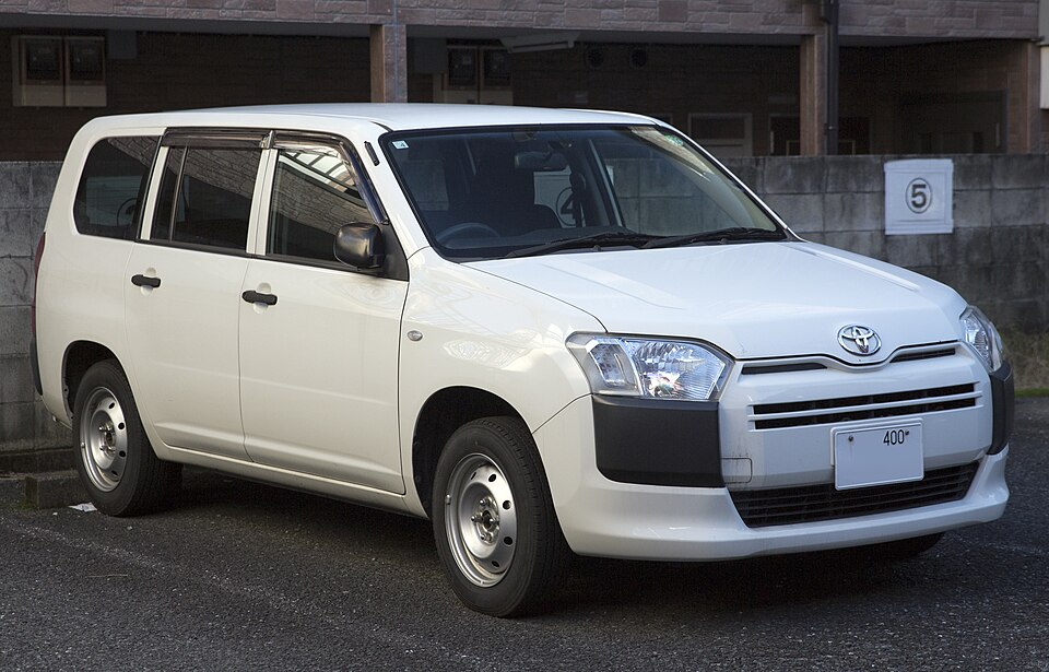 Toyota Probox (XP160)