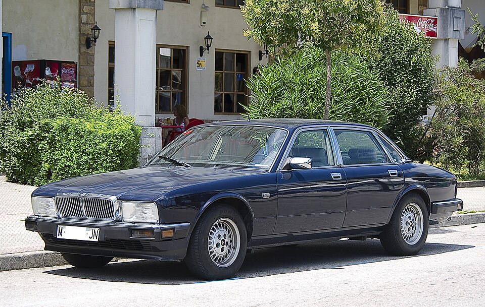 Jaguar XJ6 XJ40