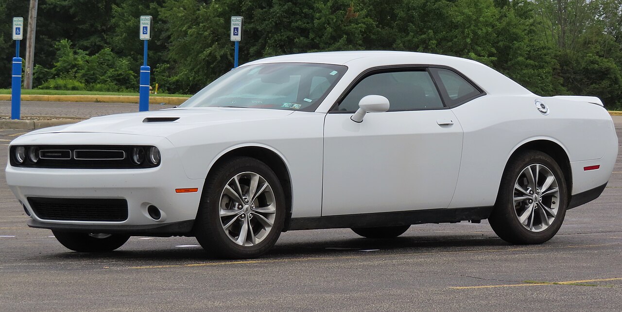 Dodge Challenger (III · LC)