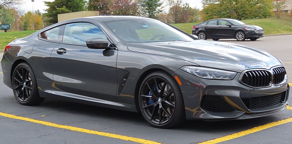BMW 8 Series (G15)