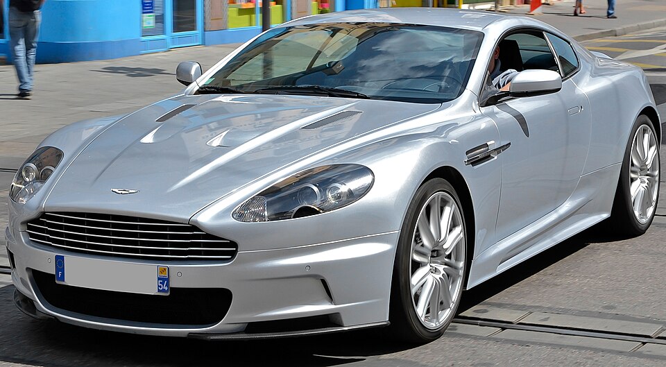 Aston Martin DBS (V12)