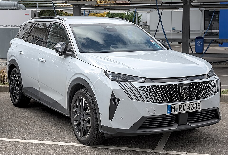 Peugeot 5008 (III · P67)