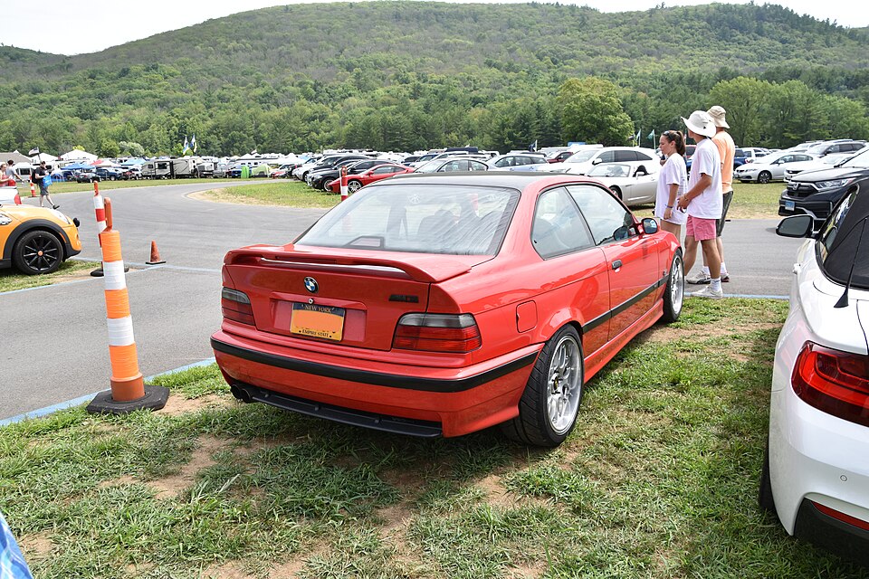 BMW M3 (E36)