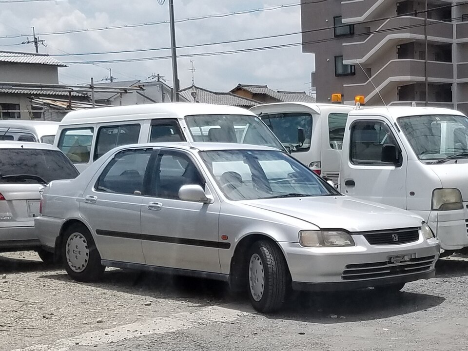Honda Domani (MA)