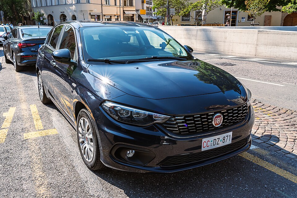 Fiat Tipo (356)