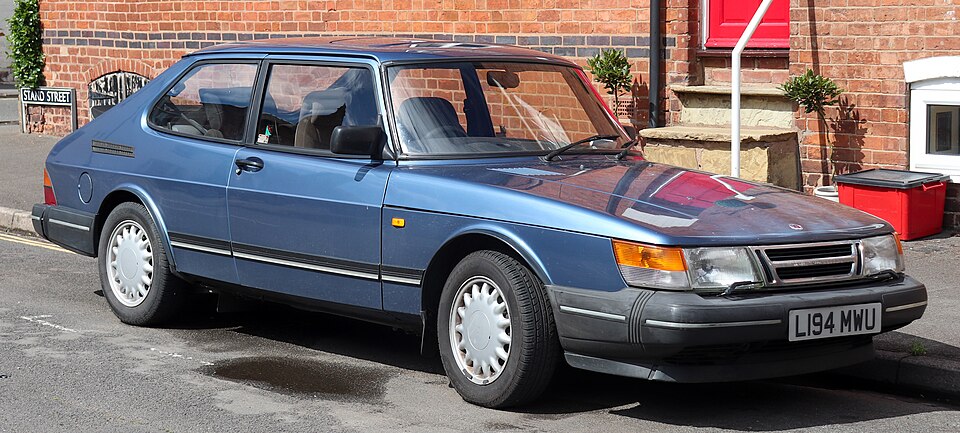 Saab 900 (Classic)