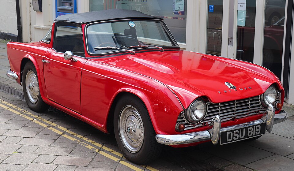 Triumph TR4