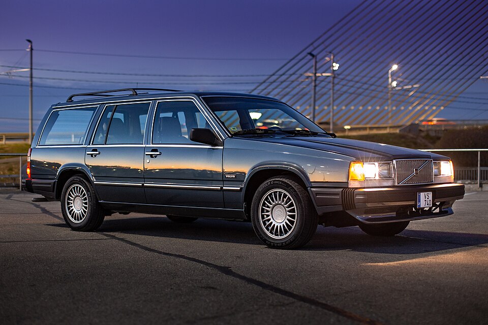 Volvo 740