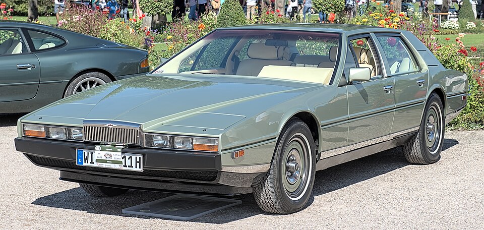 Aston Martin Lagonda (Series 2)