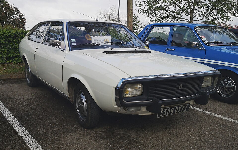Renault 15