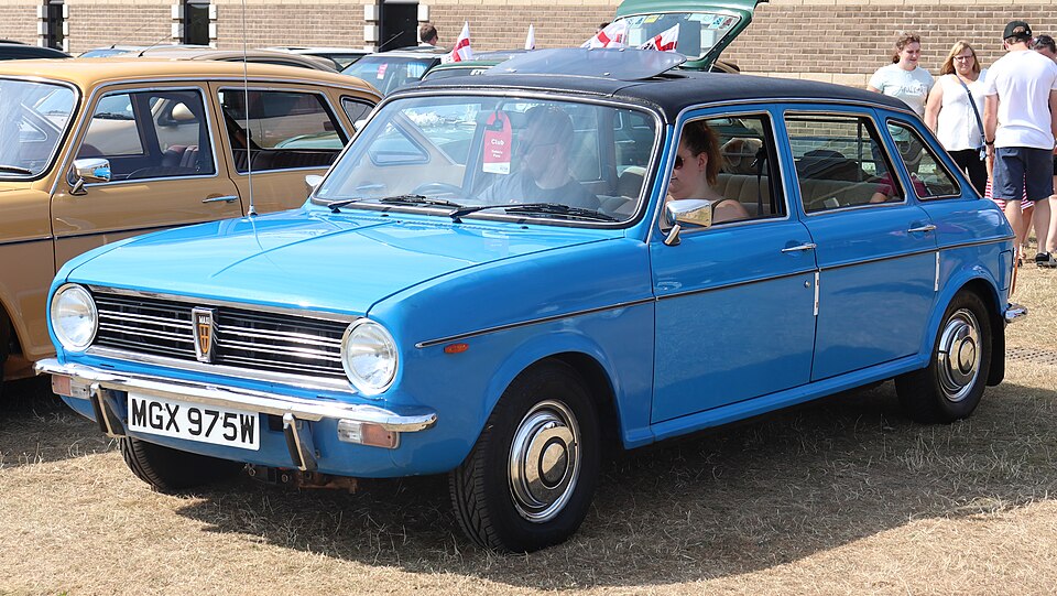 Austin Maxi